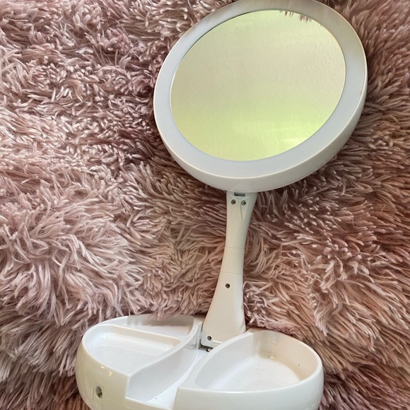 Mirror - Picture 2 of 2